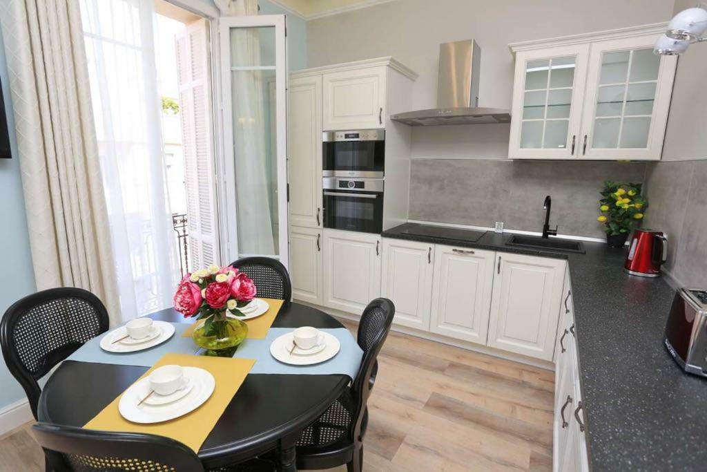 Ferienwohnung Le Charme-35 Nizza Exterior foto